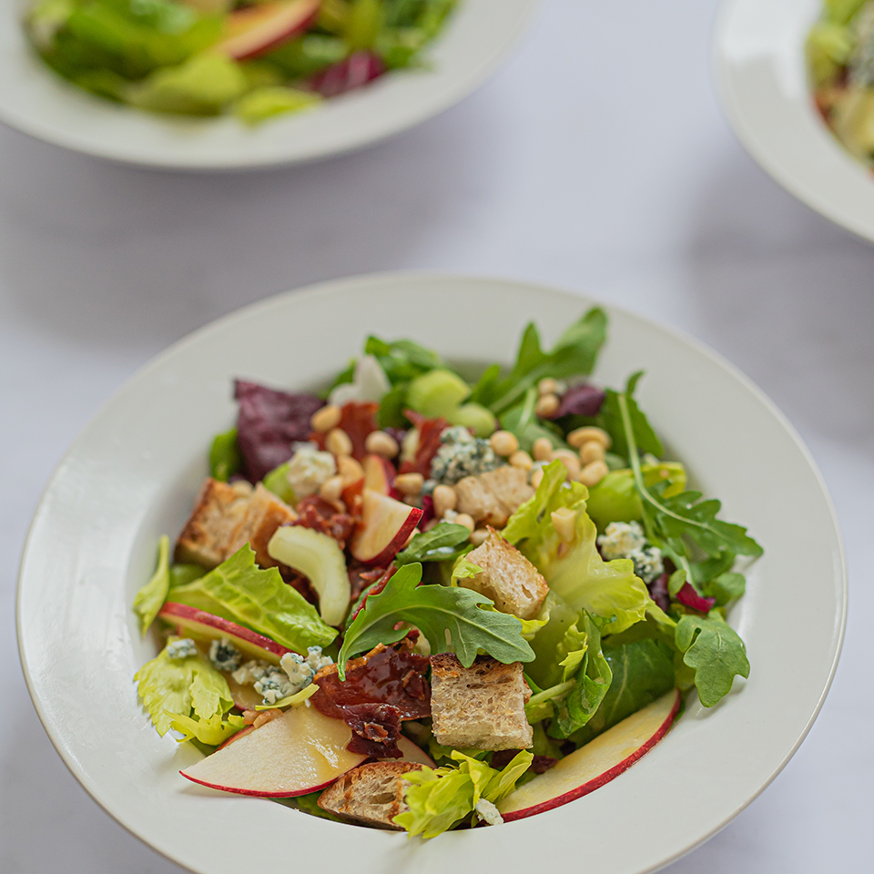 Romaine, Radicchio and Blue Cheese Salad with Apple Vinaigrette, a delicious recipe by Lassonde Food Service