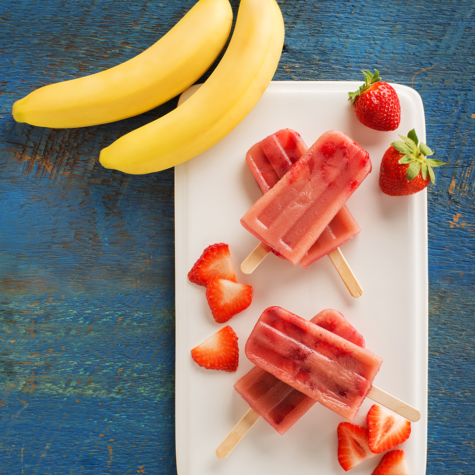 Strawberry-Banana Smoothie Frozen Bars, a delicious recipe by Lassonde Food Service